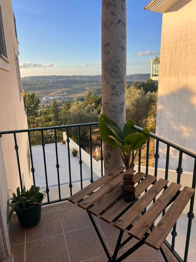 Charming Cozy Retreat - Terrace & Private Balcony Panzió Coimbra Kültér fotó